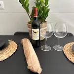 Acolhedor Em Queluz