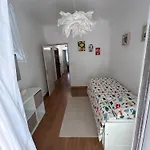 Acolhedor Em * Queluz